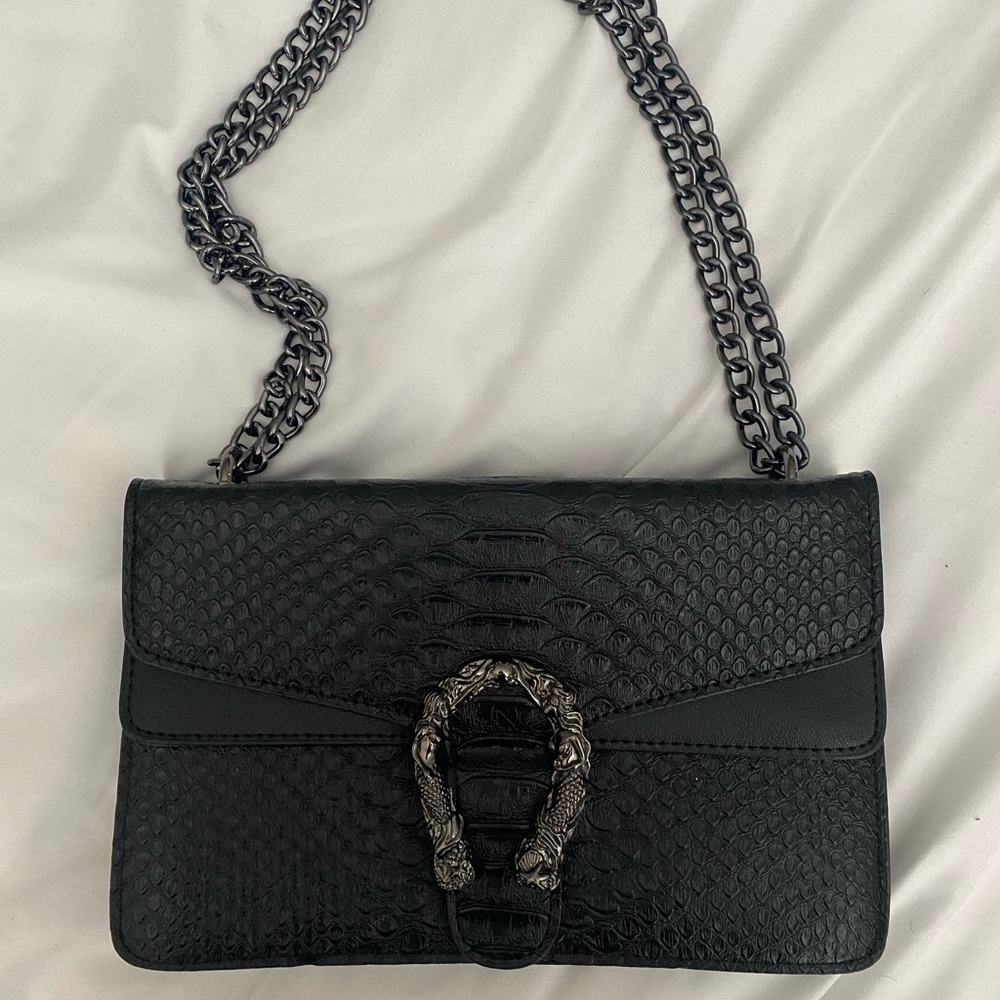 Black Chain Purse